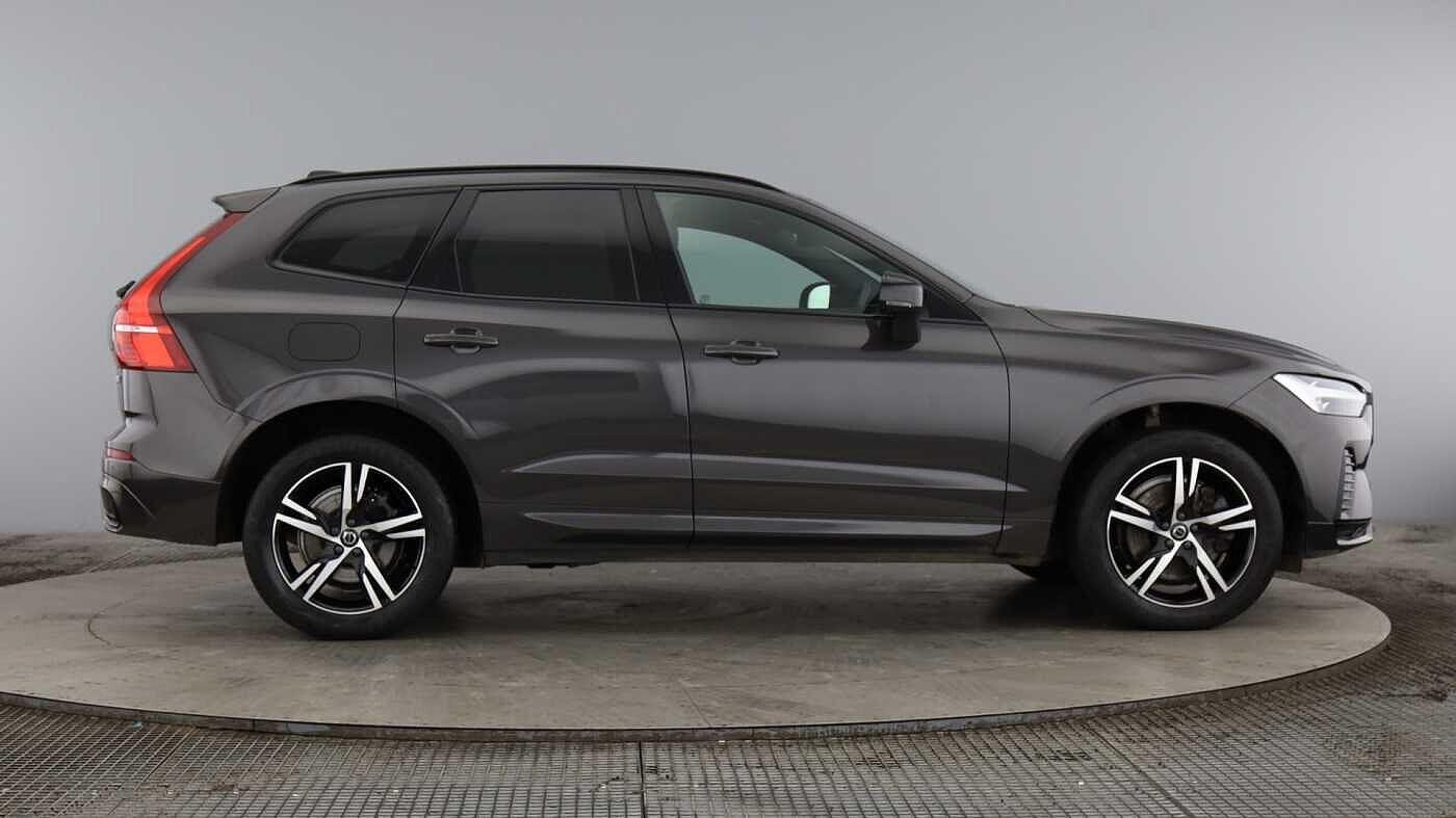 Used Volvo XC60 2022 for sale - 76458143: Photo 2
