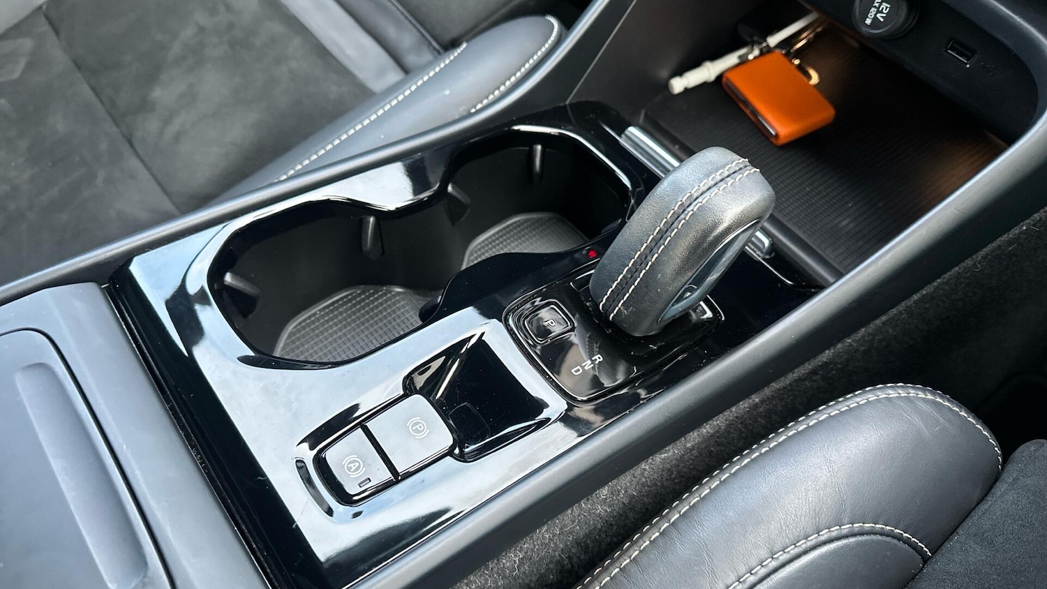 Used Volvo XC40 2021 for sale - 77039867: Photo 34