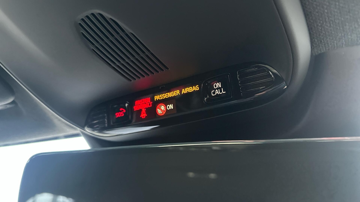 Used Volvo XC40 2021 for sale - 77039867: Photo 38