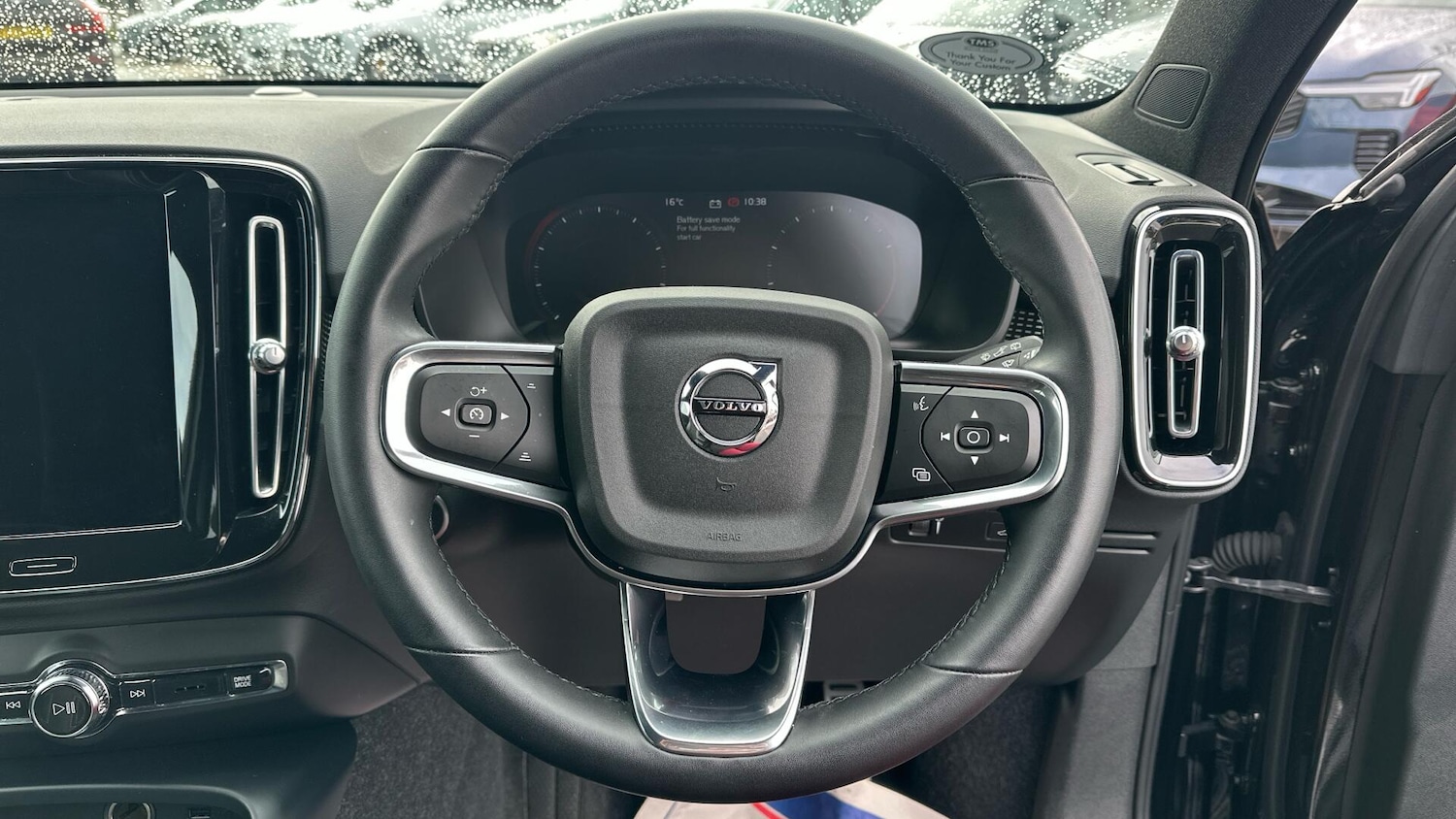 Used Volvo XC40 2021 for sale - 76336217: Photo 10