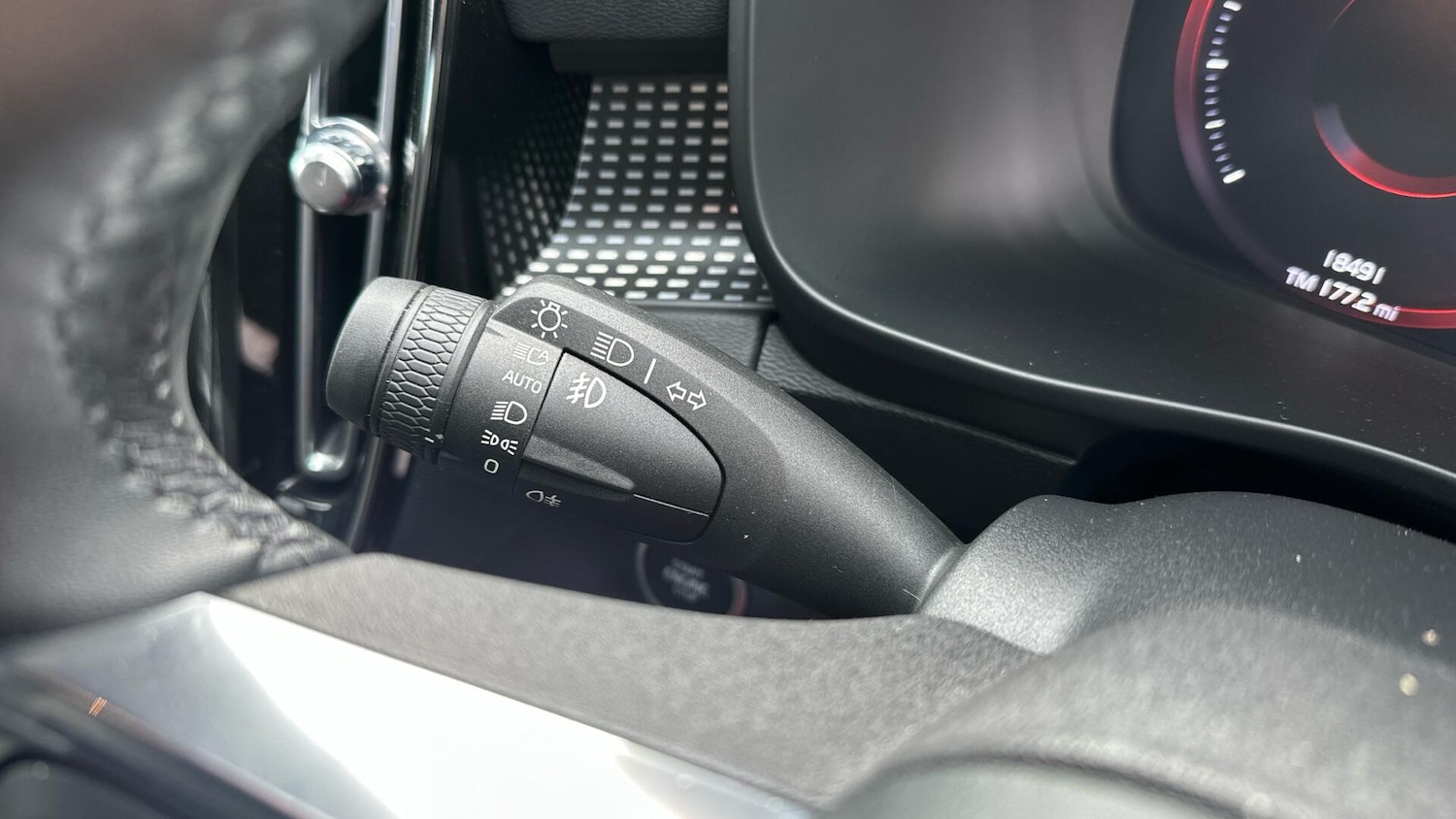 Used Volvo XC40 2021 for sale - 76336217: Photo 34