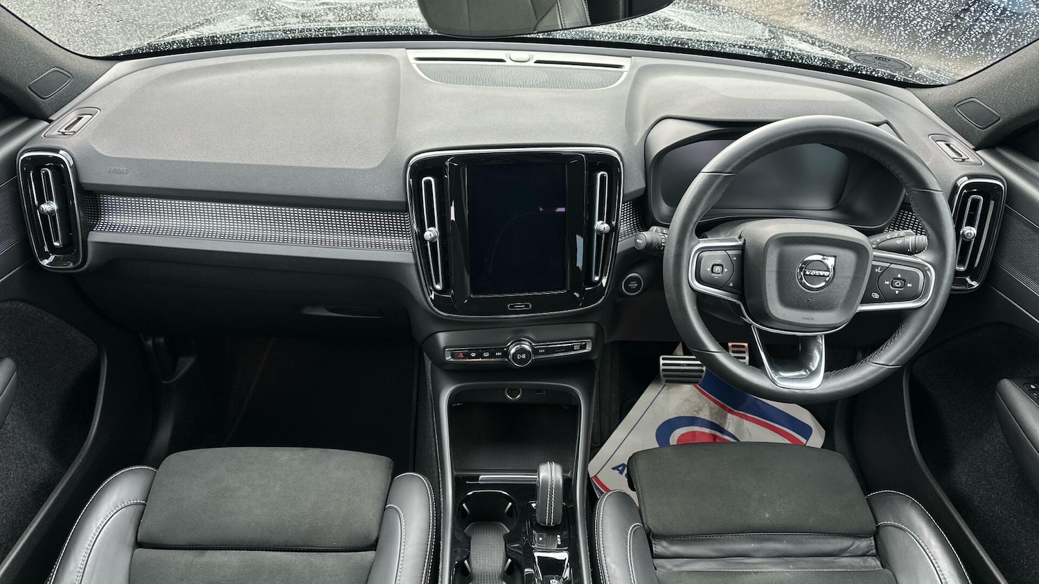 Used Volvo XC40 2021 for sale - 76336217: Photo 5