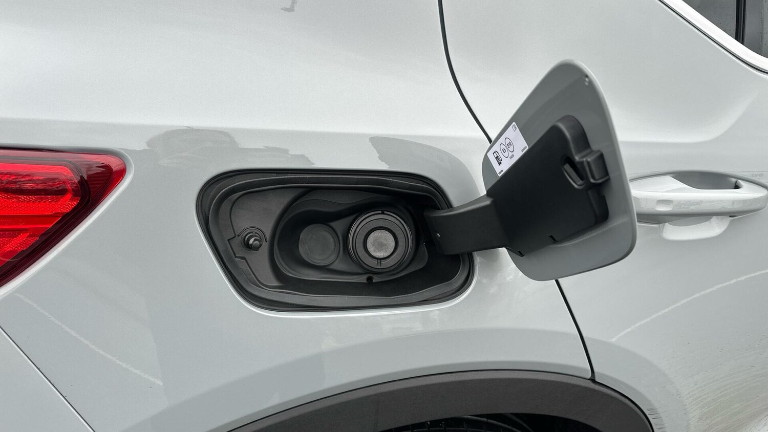 Used Volvo XC40 2026 for sale - 77672978: Photo 15