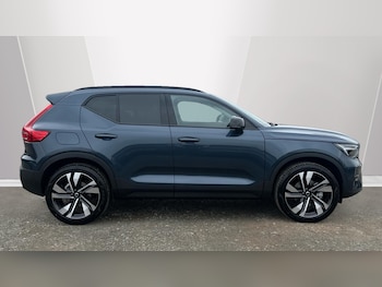 Used Volvo XC40 2025 for sale - 76336977: Photo