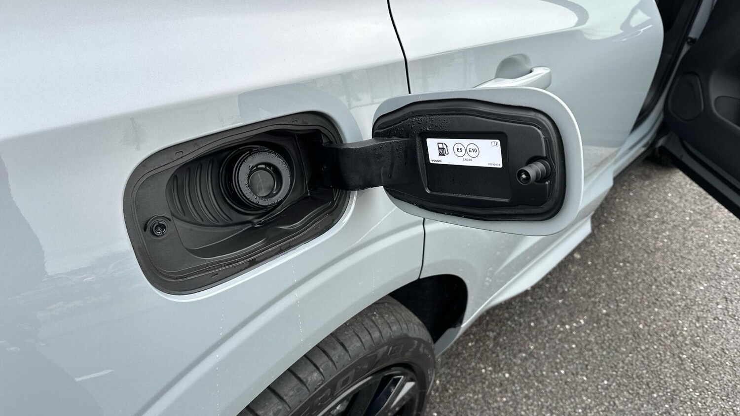 Used Volvo XC60 for sale - 77724003: Photo 16