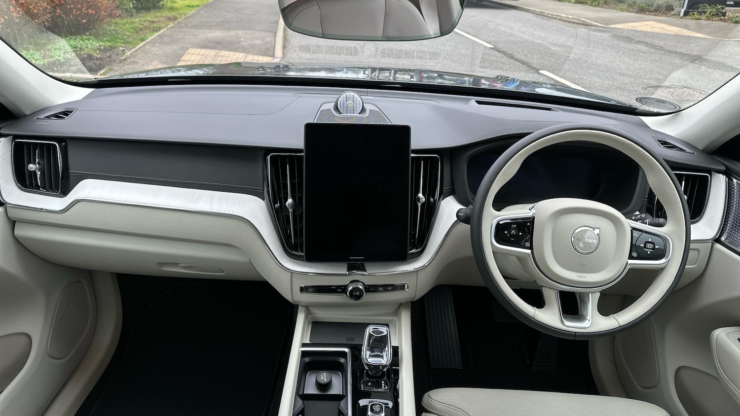 Used Volvo XC60 for sale - 77824512: Photo 5