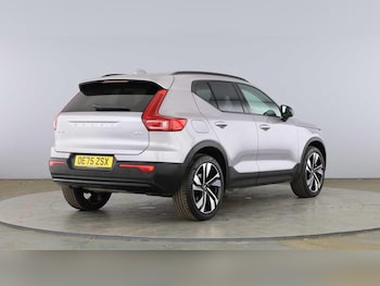 Used Volvo XC40 2025 for sale - 79049858: Photo