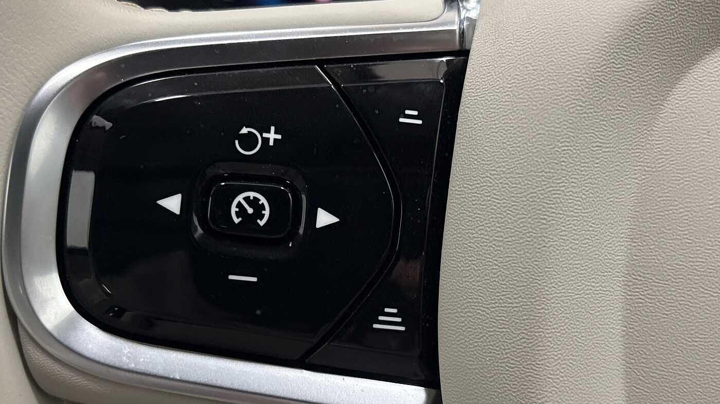 Used Volvo XC60 2025 for sale - 76584218: Photo 31