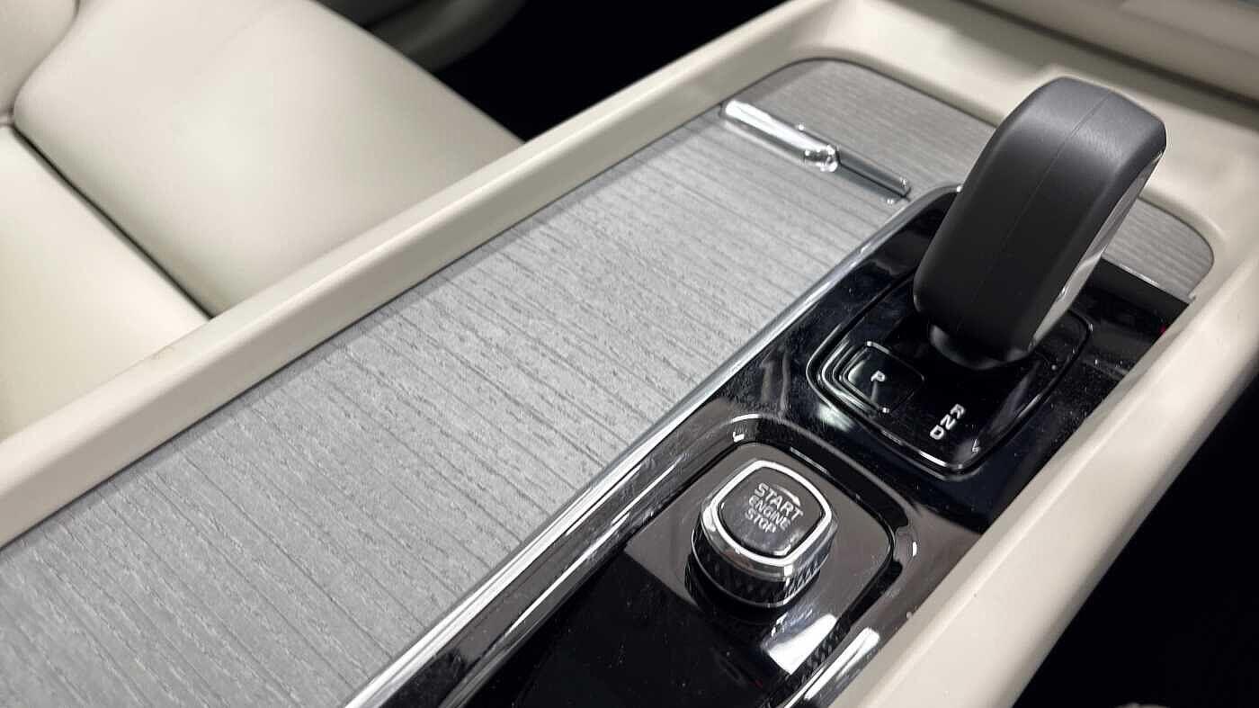 Used Volvo XC60 2025 for sale - 76584218: Photo 32