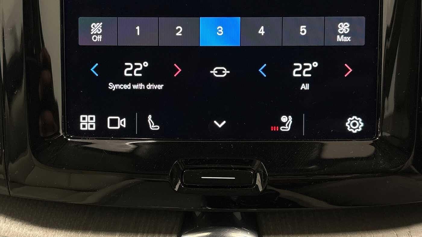 Used Volvo XC60 2025 for sale - 76584218: Photo 40