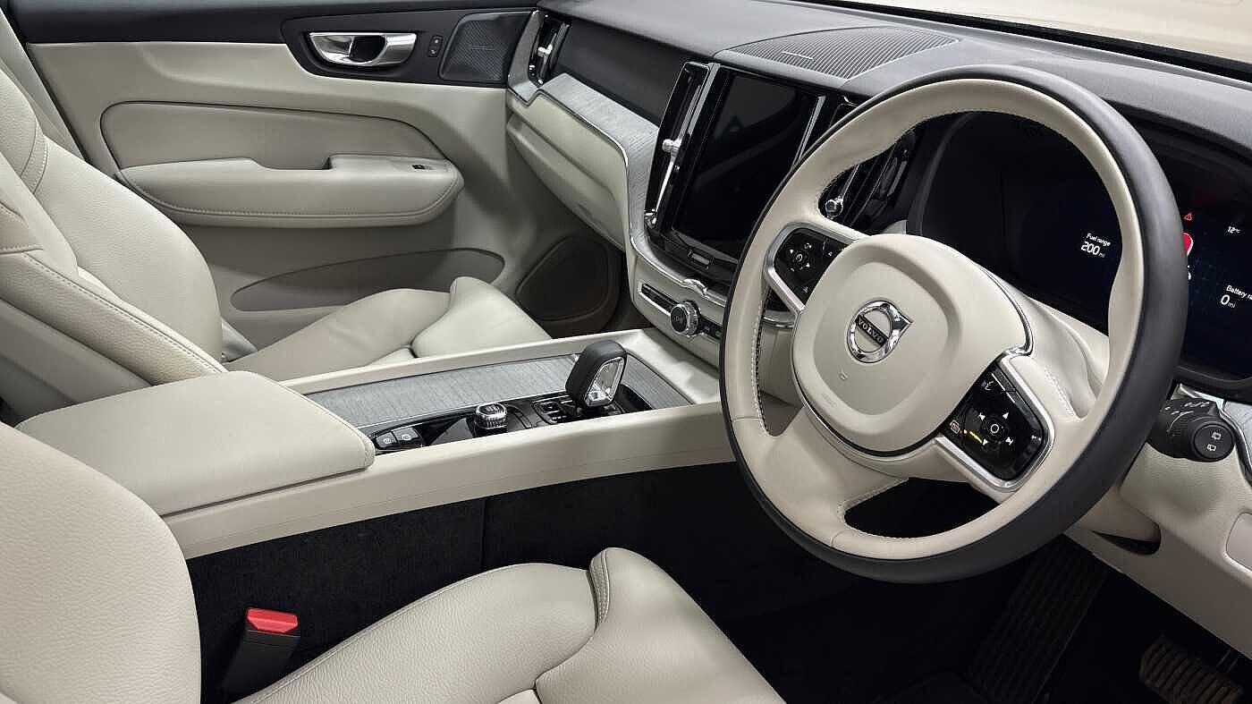 Used Volvo XC60 2025 for sale - 76584218: Photo 9