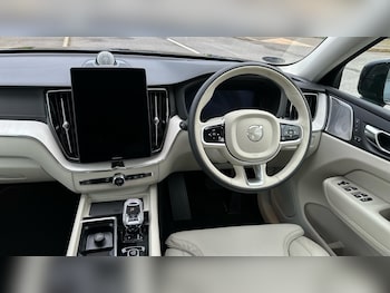 Used Volvo XC60 2026 for sale - 77825205: Photo