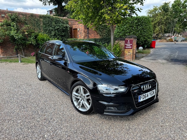 Used Audi A4 2015 for sale - 75694916: Photo 2