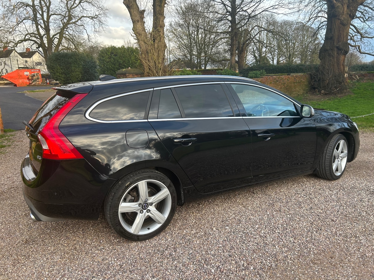 Used Volvo V60 2016 for sale - 77819966: Photo 6