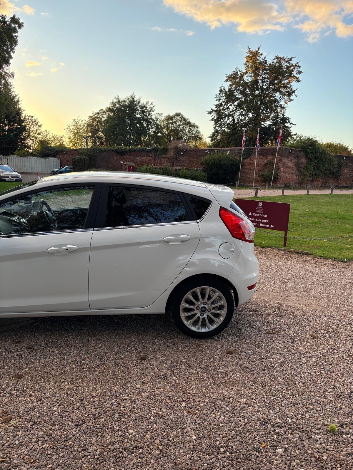 Used Ford Fiesta 2013 for sale - 76023853: Photo 11