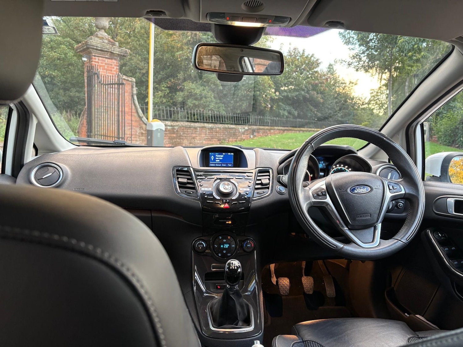 Used Ford Fiesta 2013 for sale - 76023853: Photo 7