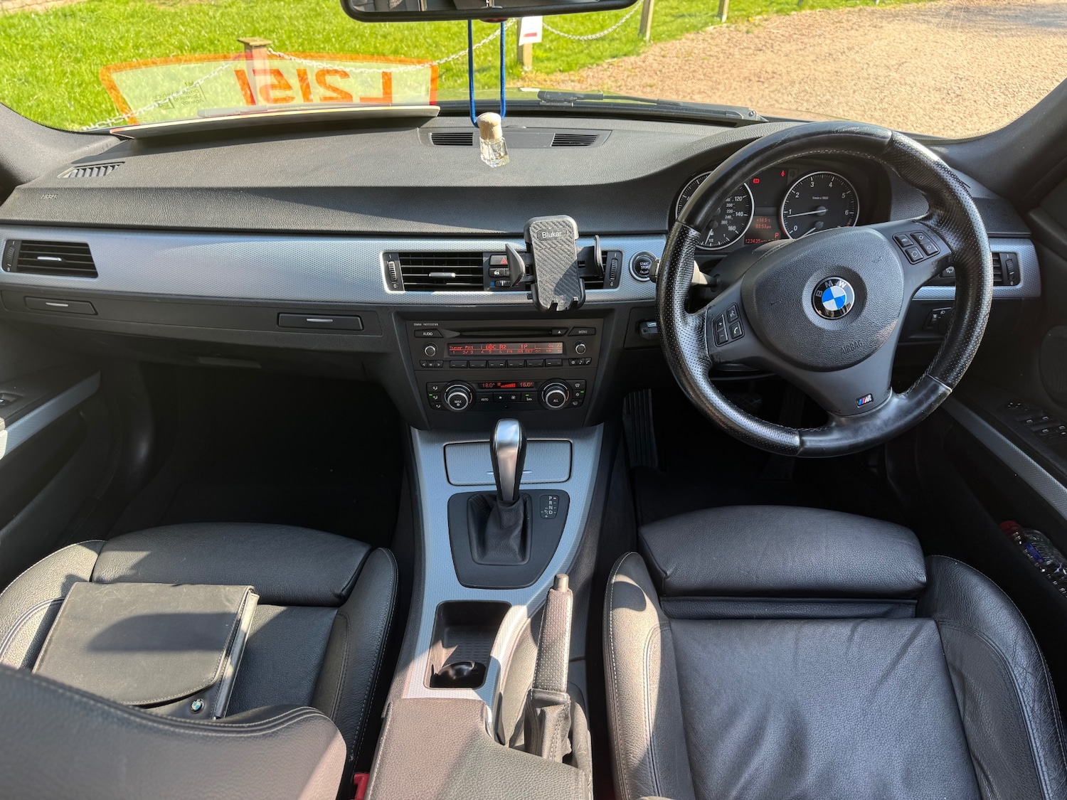 Used BMW 3 Series 2009 for sale - 76386744: Photo 11