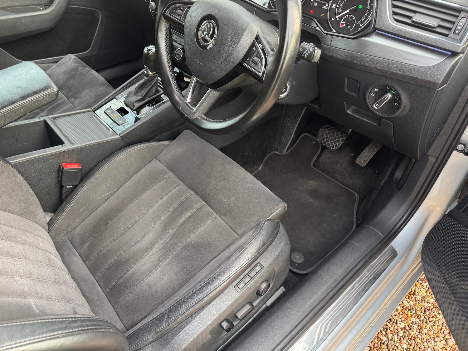 Used Skoda Superb 2016 for sale - 76924792: Photo 9