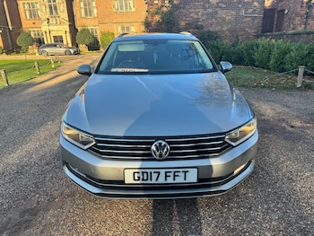 Used Volkswagen Passat 2017 for sale - 76643683: Photo