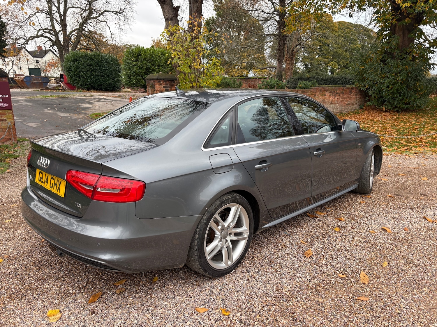 Used Audi A4 2014 for sale - 76526096: Photo 8