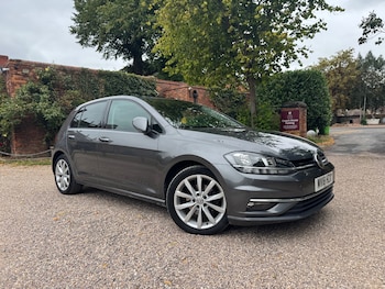 Used Volkswagen Golf 2018 for sale - 75689767: Photo