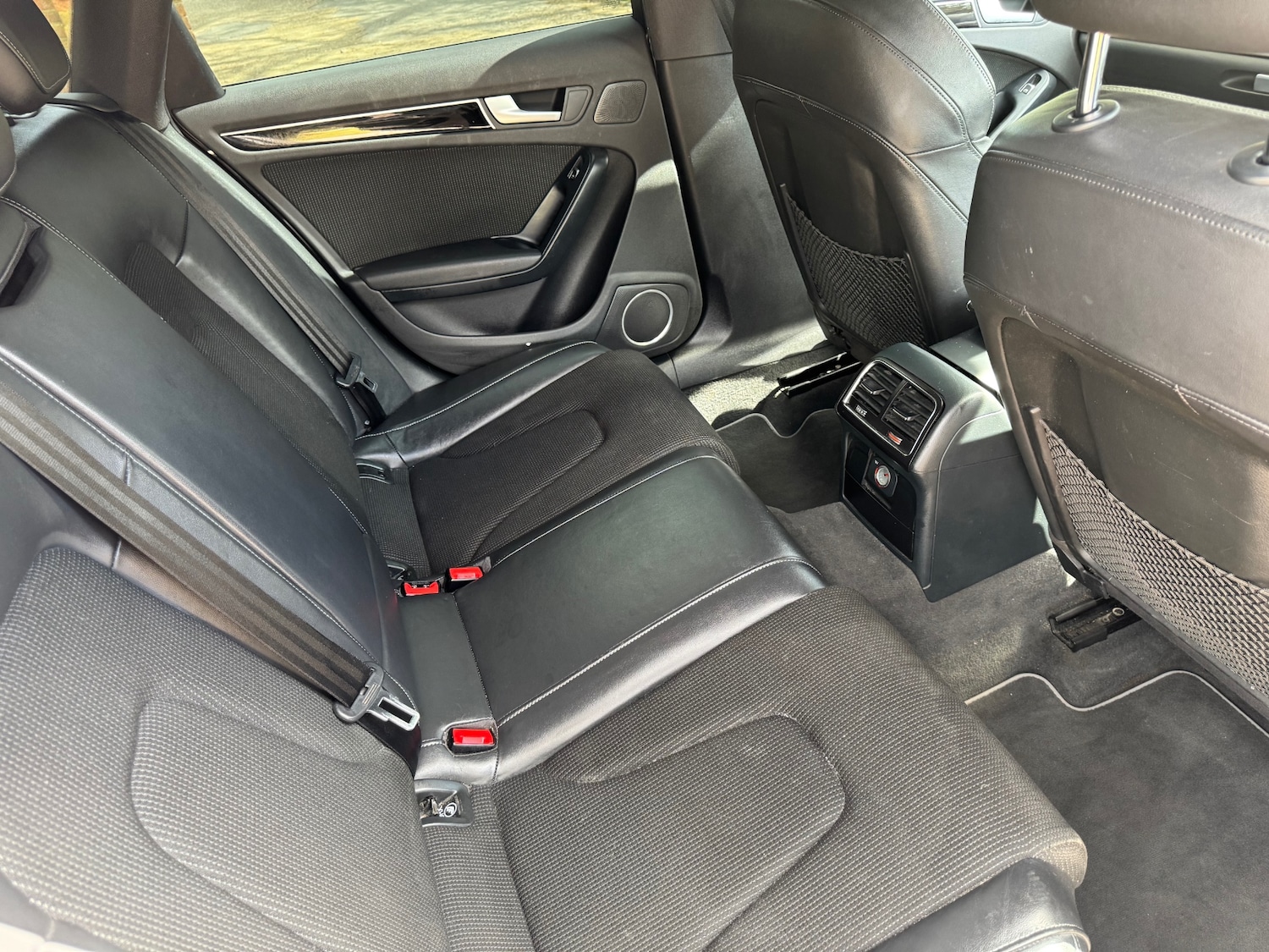 Used Audi A4 2013 for sale - 76910837: Photo 10