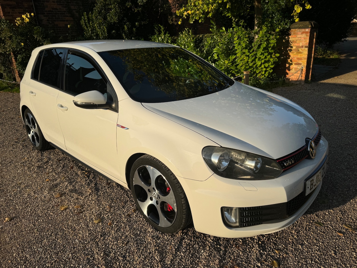 Used Volkswagen Golf 2010 for sale - 76507411: Photo 1