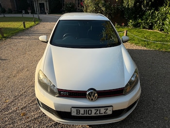 Used Volkswagen Golf 2010 for sale - 76507411: Photo
