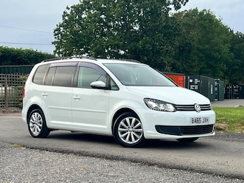 Used Volkswagen Touran 2015 for sale - 79192260: Photo