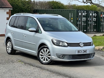 Used Volkswagen Touran 2011 for sale - 78914332: Photo