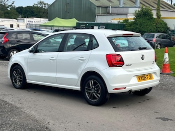 Used Volkswagen Polo 2016 for sale - 79248061: Photo