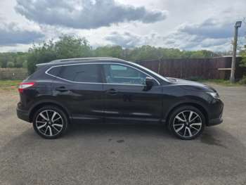 Used Nissan Qashqai 2016 for sale - 74110318: Photo