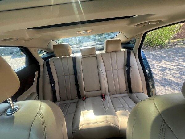 Used Jaguar XJ 2023 for sale - 74325054: Photo 26