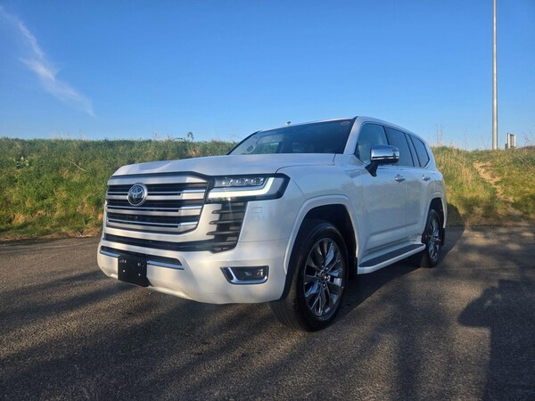 Used Toyota Landcruiser 2024 for sale - 74799776: Photo 11