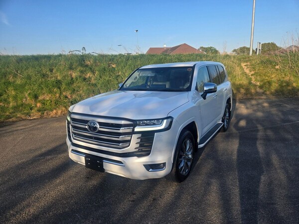 Used Toyota Landcruiser 2024 for sale - 74799776: Photo 9