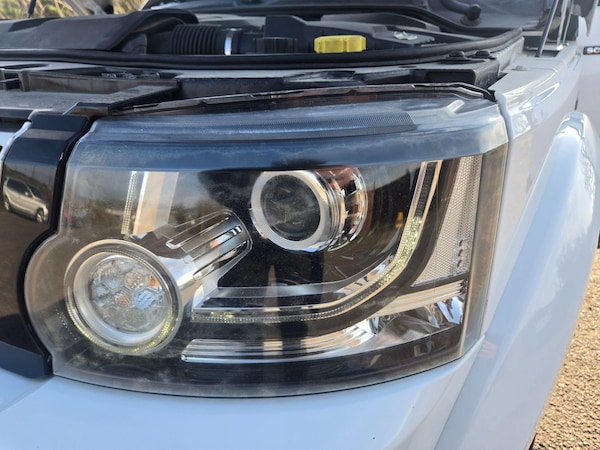 Used Land Rover Discovery 4 for sale - 75224869: Photo 32
