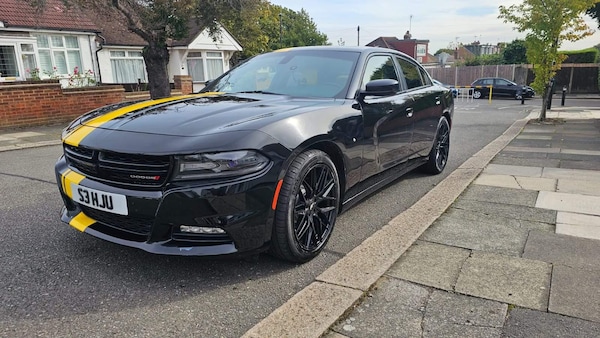 Used Dodge Charger for sale - 74101570: Photo 2