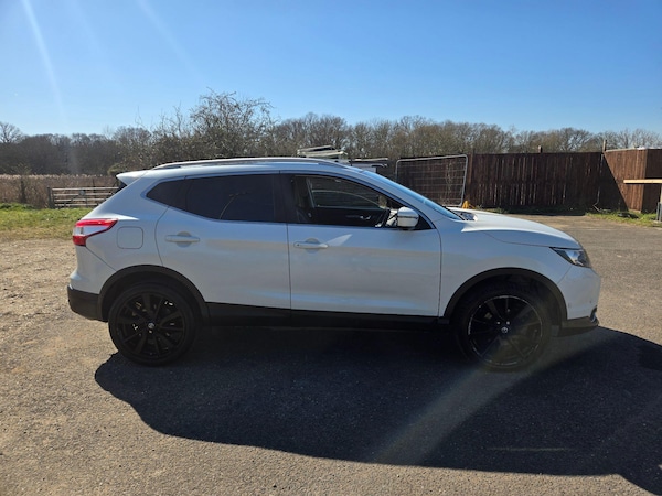 Used Nissan Qashqai 2014 for sale - 74070312: Photo 17