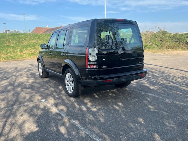 Used Land Rover Discovery 4 for sale - 74799675: Photo 5