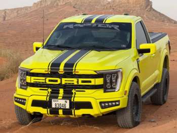 (22) - 3.3L V6 Petrol 3 Seater 2022 Lime 3-Door