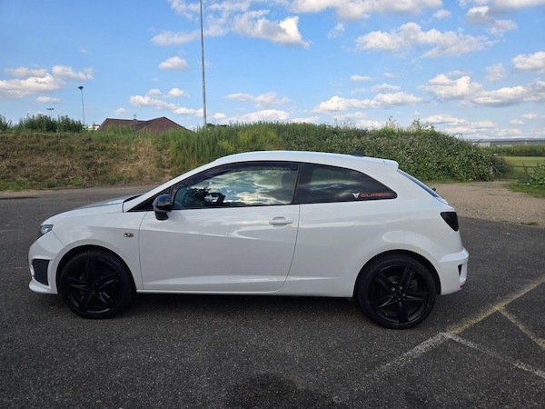 Used SEAT Ibiza 2011 for sale - 74057050: Photo 4