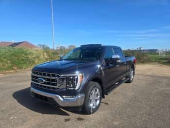 (22) - 5.0L V8 Petrol Automatic 5 Seater 2022 5-Door