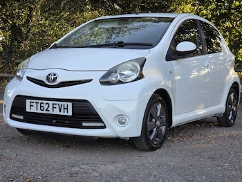Used Toyota AYGO 2012 for sale - 79246786: Photo