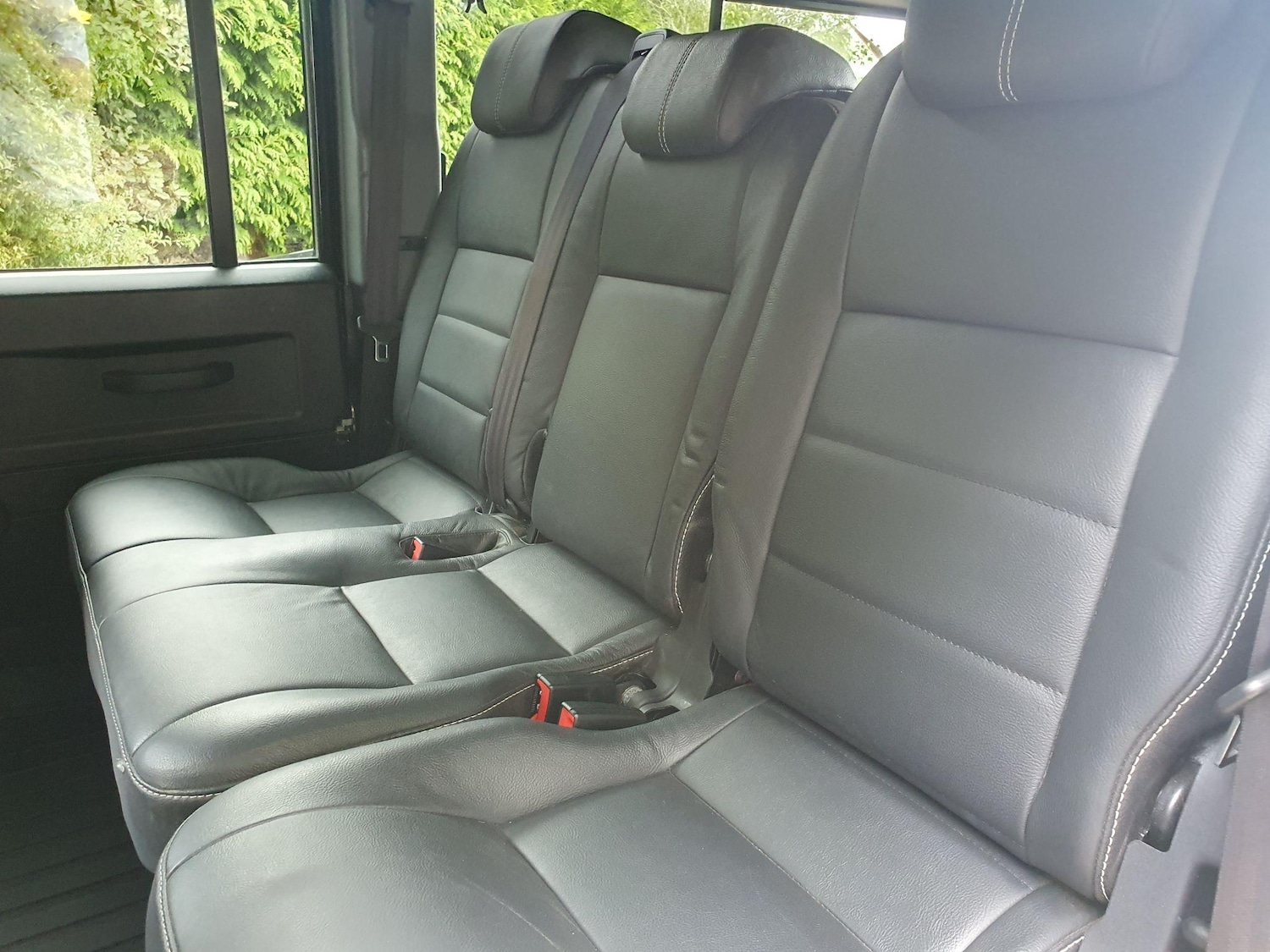 Used Land Rover Defender 2015 for sale - 76646075: Photo 30