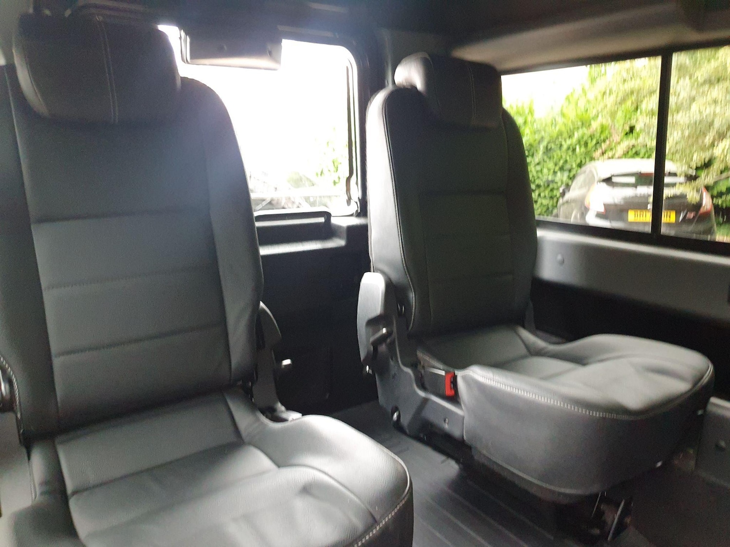 Used Land Rover Defender 2015 for sale - 76646075: Photo 31