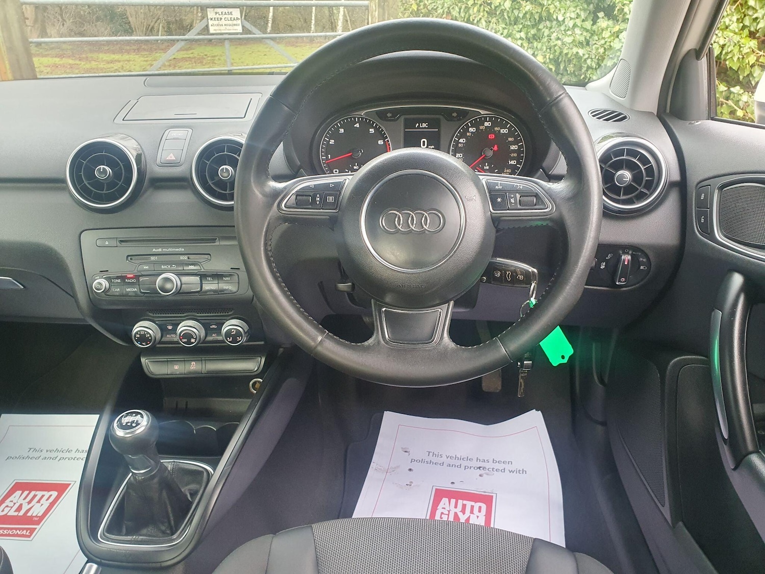 Used Audi A1 2011 for sale - 77315120: Photo 8
