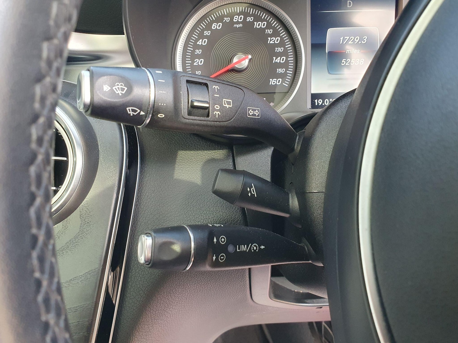 Used Mercedes-Benz GLC 2016 for sale - 76645963: Photo 10