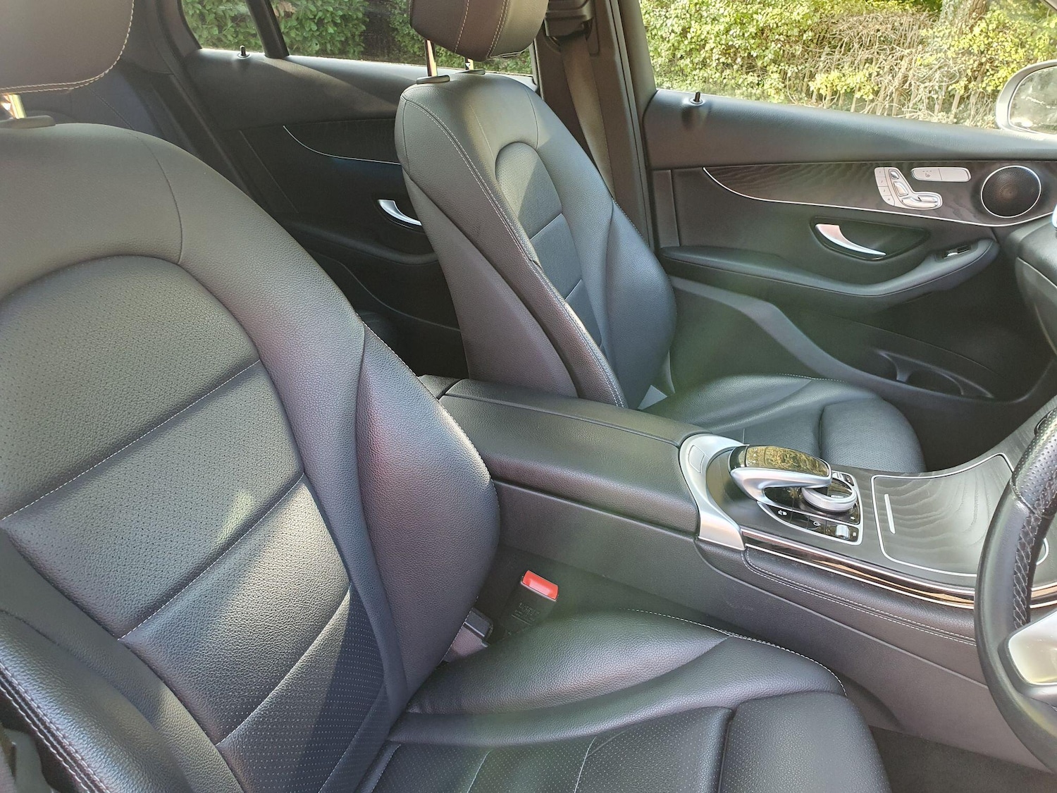 Used Mercedes-Benz GLC 2016 for sale - 76645963: Photo 14