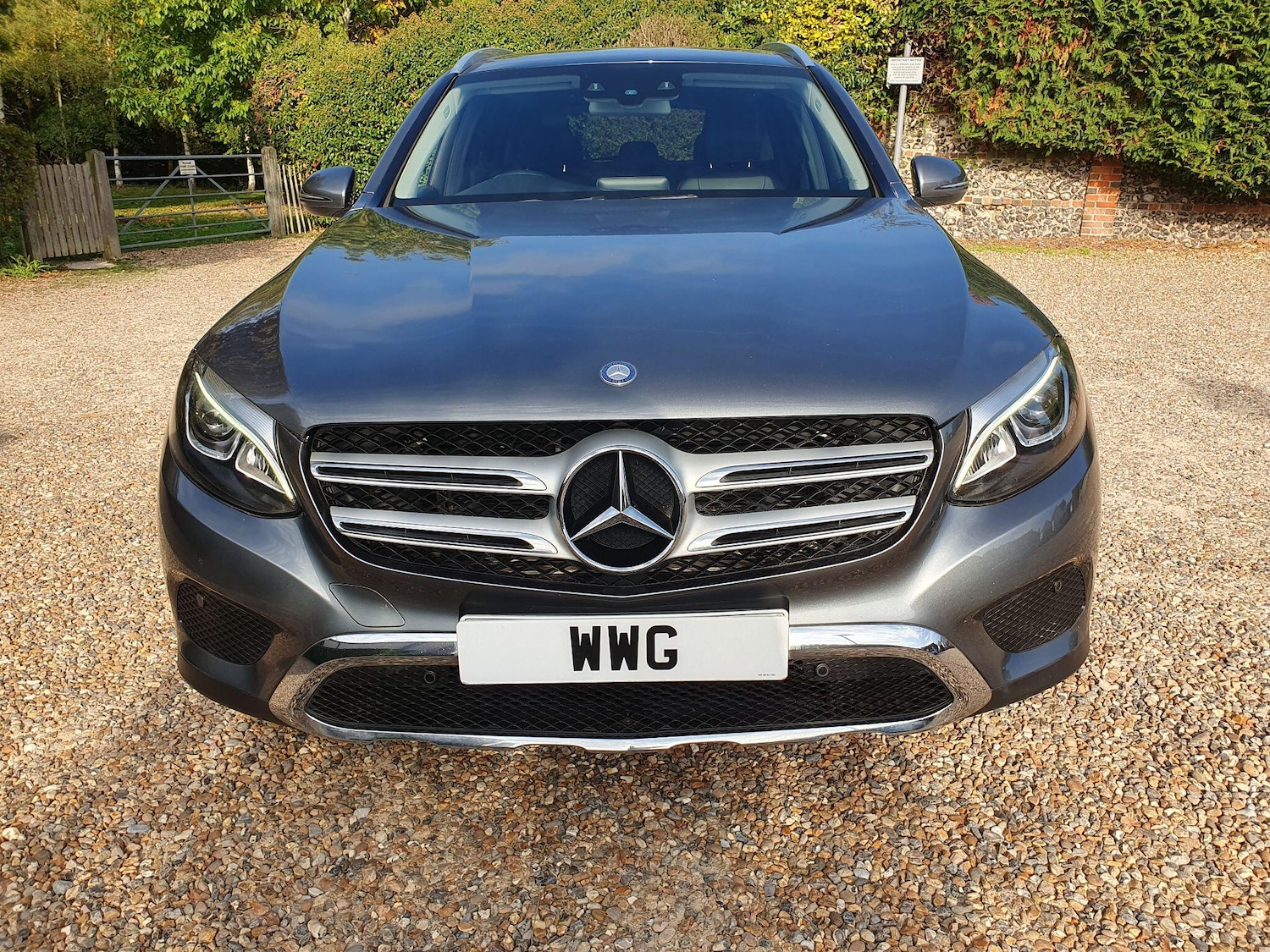 Used Mercedes-Benz GLC 2016 for sale - 76645963: Photo 2