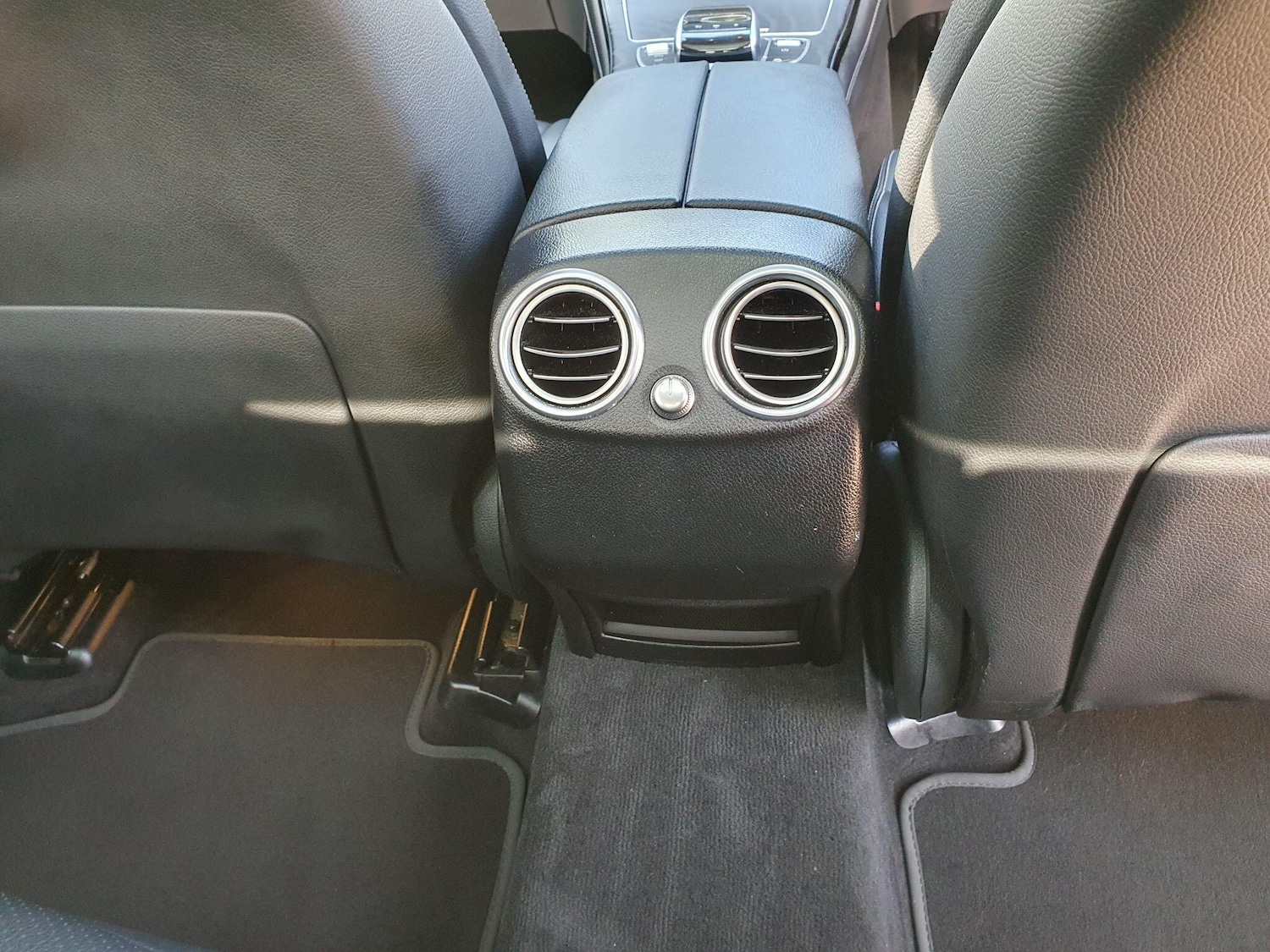 Used Mercedes-Benz GLC 2016 for sale - 76645963: Photo 23